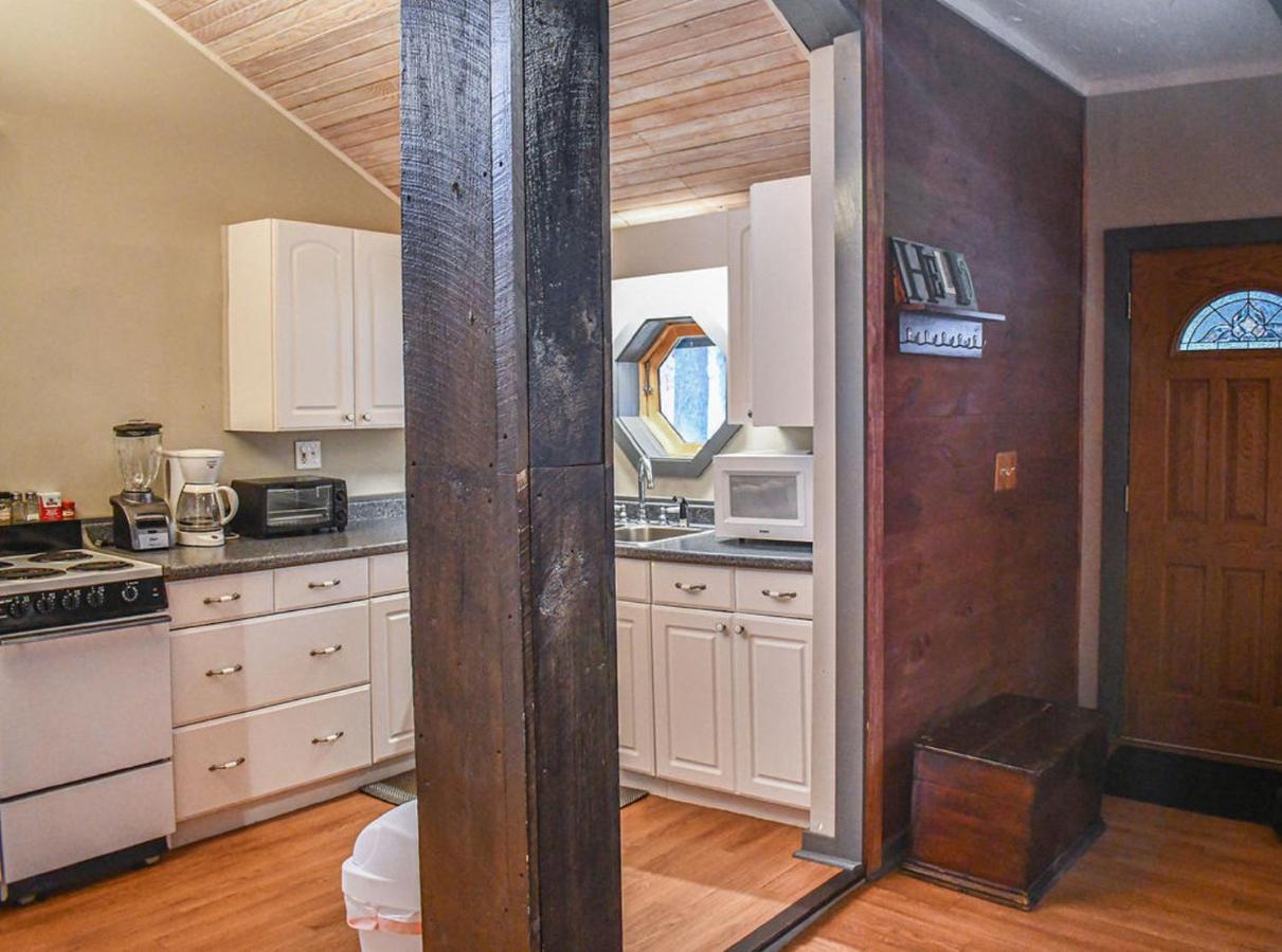 Brook Road Cabin Goshen Luaran gambar